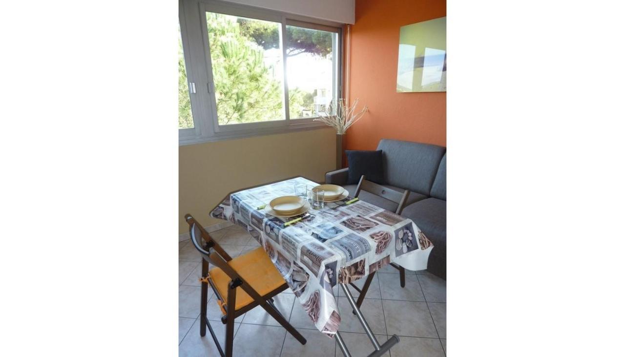 Studio Proche Port Et Plages, Piscine Hyères Exteriör bild